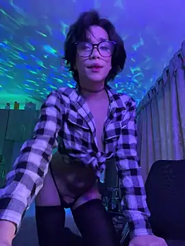 Snapshot of sue___0 chatting on 1, 2, 2025 sue 0 online show from 1, 2, 2025