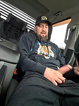 Beardedtattood online show from 2, 4, 2026