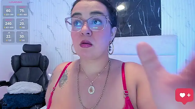 Reginavegaa online show from 21, 7, 2026