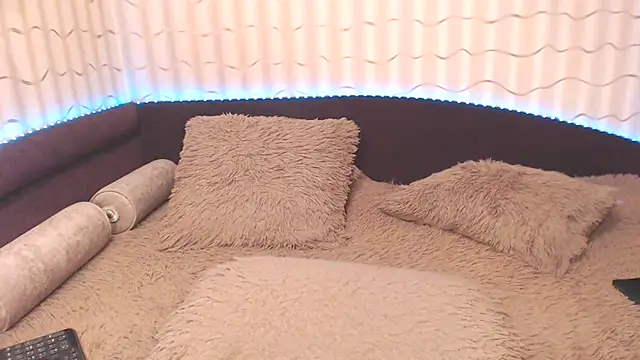 BustyKatty online show from 9, 2, 2025