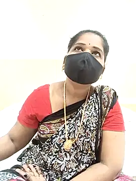 Snapshot of MaaliiiPonuTamil chatting on 23, 3, 2025 MaaliiiPonuTamil online show from 23, 3, 2025