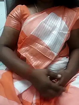 Snapshot of MaaliiiPonuTamil chatting on 19, 9, 2025 MaaliiiPonuTamil online show from 19, 9, 2025