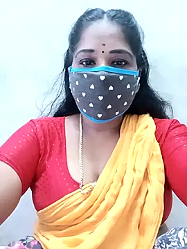 Snapshot of MaaliiiPonuTamil chatting on 24, 9, 2025 MaaliiiPonuTamil online show from 24, 9, 2025