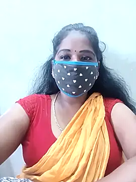 Snapshot of MaaliiiPonuTamil chatting on 3, 10, 2025 MaaliiiPonuTamil online show from 3, 10, 2025