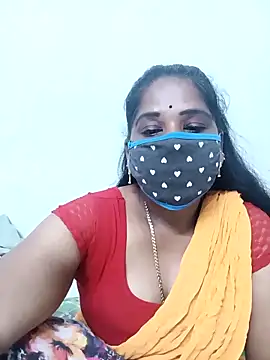 Snapshot of MaaliiiPonuTamil chatting on 8, 10, 2025 MaaliiiPonuTamil online show from 8, 10, 2025