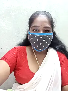 Snapshot of MaaliiiPonuTamil chatting on 11, 10, 2025 MaaliiiPonuTamil online show from 11, 10, 2025