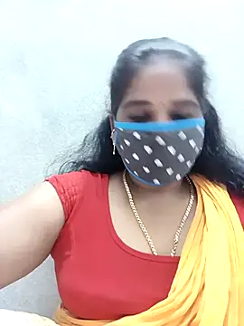 Snapshot of MaaliiiPonuTamil chatting on 15, 10, 2025 MaaliiiPonuTamil online show from 15, 10, 2025