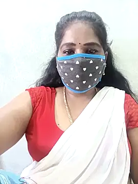 Snapshot of MaaliiiPonuTamil chatting on 16, 10, 2025 MaaliiiPonuTamil online show from 16, 10, 2025