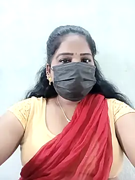 Snapshot of MaaliiiPonuTamil chatting on 17, 11, 2025 MaaliiiPonuTamil online show from 17, 11, 2025