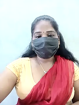 Snapshot of MaaliiiPonuTamil chatting on 19, 11, 2025 MaaliiiPonuTamil online show from 19, 11, 2025