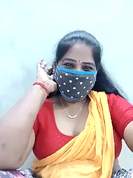 Snapshot of MaaliiiPonuTamil chatting on 21, 11, 2025 MaaliiiPonuTamil online show from 21, 11, 2025