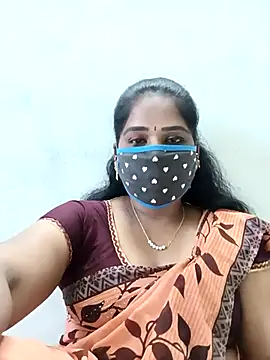 Snapshot of MaaliiiPonuTamil chatting on 23, 11, 2025 MaaliiiPonuTamil online show from 23, 11, 2025