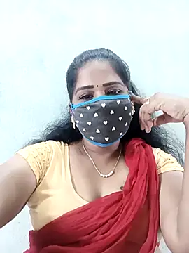 Snapshot of MaaliiiPonuTamil chatting on 24, 11, 2025 MaaliiiPonuTamil online show from 24, 11, 2025