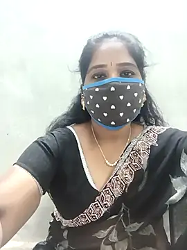 Snapshot of MaaliiiPonuTamil chatting on 26, 11, 2025 MaaliiiPonuTamil online show from 26, 11, 2025