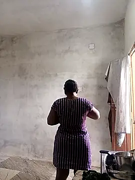 Snapshot of MaaliiiPonuTamil chatting on 9, 1, 2026 MaaliiiPonuTamil online show from 9, 1, 2026