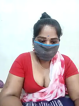 Snapshot of MaaliiiPonuTamil chatting on 15, 2, 2026 MaaliiiPonuTamil online show from 15, 2, 2026