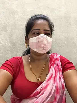 Snapshot of MaaliiiPonuTamil chatting on 5, 3, 2026 MaaliiiPonuTamil online show from 5, 3, 2026