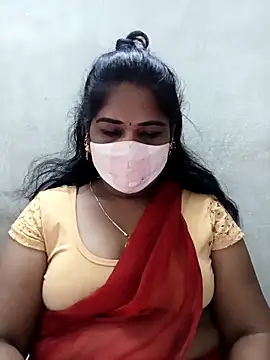 Snapshot of MaaliiiPonuTamil chatting on 8, 3, 2026 MaaliiiPonuTamil online show from 8, 3, 2026