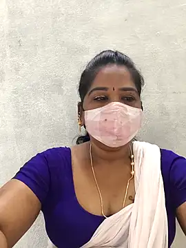 Snapshot of MaaliiiPonuTamil chatting on 9, 3, 2026 MaaliiiPonuTamil online show from 9, 3, 2026