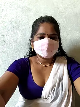 Snapshot of MaaliiiPonuTamil chatting on 10, 3, 2026 MaaliiiPonuTamil online show from 10, 3, 2026