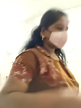 Snapshot of MaaliiiPonuTamil chatting on 20, 3, 2026 MaaliiiPonuTamil online show from 20, 3, 2026