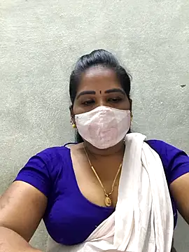 Snapshot of MaaliiiPonuTamil chatting on 28, 3, 2026 MaaliiiPonuTamil online show from 28, 3, 2026