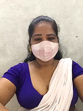 Snapshot of MaaliiiPonuTamil chatting on 31, 3, 2026 MaaliiiPonuTamil online show from 31, 3, 2026