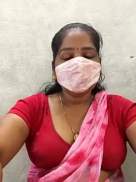 Snapshot of MaaliiiPonuTamil chatting on 1, 4, 2026 MaaliiiPonuTamil online show from 1, 4, 2026