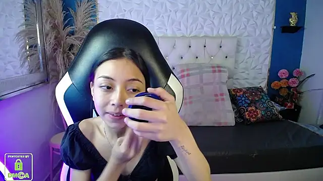 Snapshot of NathaliaSweet_11 chatting on 12, 2, 2026 NathaliaSweet 11 online show from 12, 2, 2026