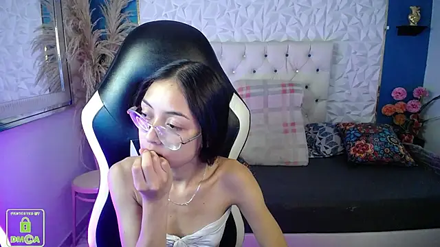 Snapshot of NathaliaSweet_11 chatting on 13, 2, 2026 NathaliaSweet 11 online show from 13, 2, 2026