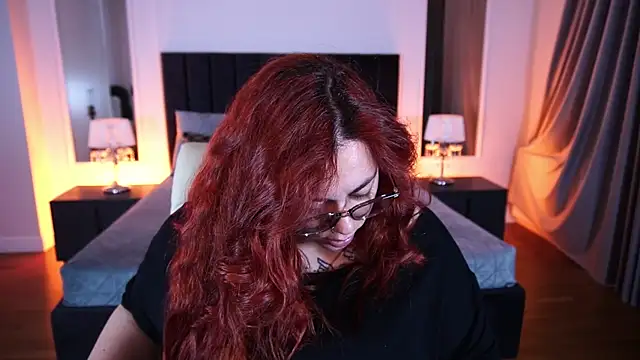 Kittywakee online show from 17, 6, 2026