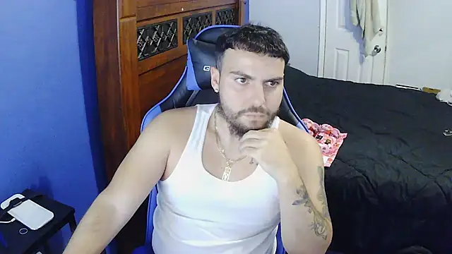 Snapshot of MasterKvn chatting on 12, 3, 2025 MasterKvn online show from 12, 3, 2025