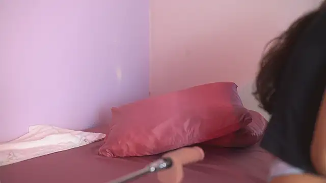 lupeebony online show from 13, 3, 2026