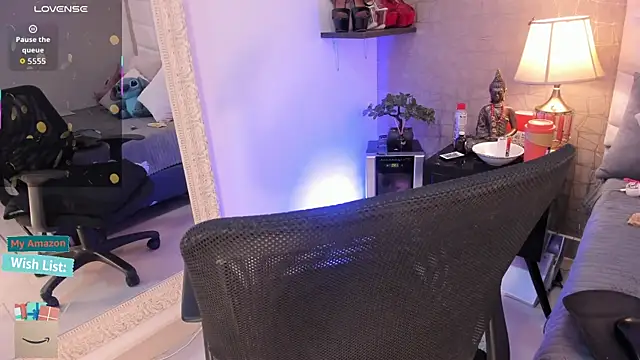 Mariana c1 online show from 9, 7, 2026