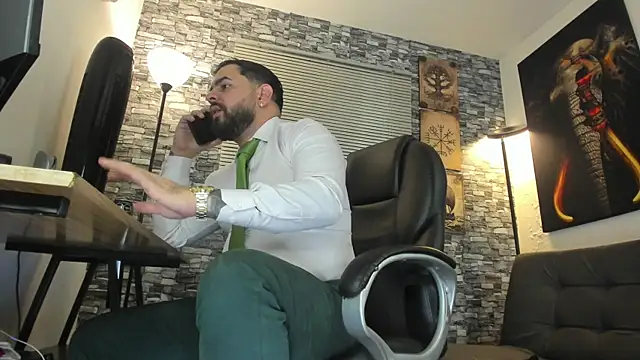 Snapshot of Ethan_Castellano chatting on 1, 7, 2026 Ethan Castellano online show from 1, 7, 2026
