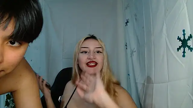 Snapshot of sadnessgyall chatting on 8, 2, 2025 sadnessgyall online show from 8, 2, 2025