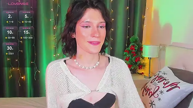 Kolette Gray online show from 4, 12, 2024