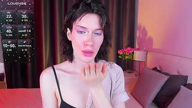 Kolette Gray online show from 6, 2, 2025