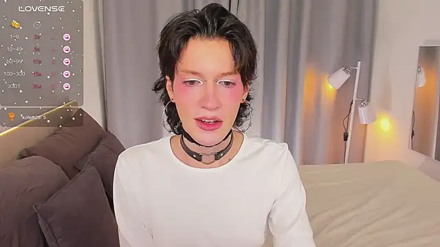 Kolette Gray online show from 9, 3, 2025