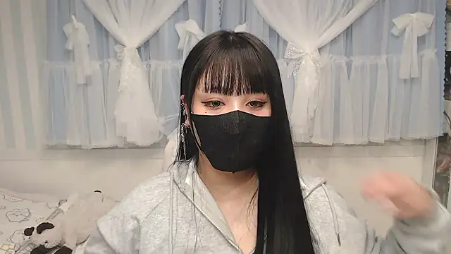 yua0727 online show from 25, 5, 2026