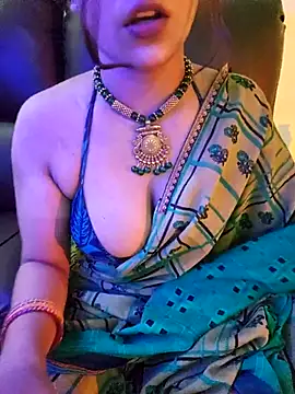 Snapshot of callmeshreya chatting on 18, 7, 2026 callmeshreya online show from 18, 7, 2026