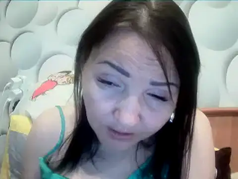 ClaireSunset online show from 25, 3, 2026