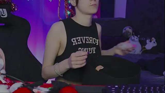 Snapshot of Kathleen_Meow chatting on 3, 1, 2025 Kathleen Meow online show from 3, 1, 2025