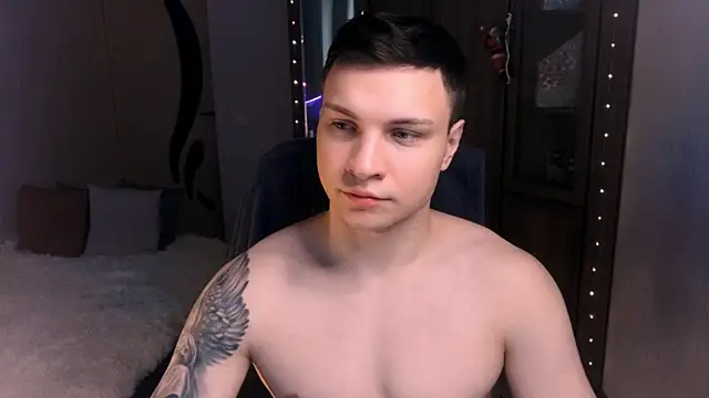 handsome guy01 online show from 3, 12, 2024