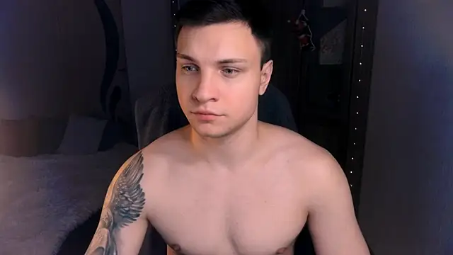 handsome guy01 online show from 7, 12, 2024