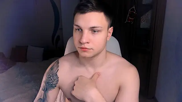 handsome guy01 online show from 9, 1, 2025