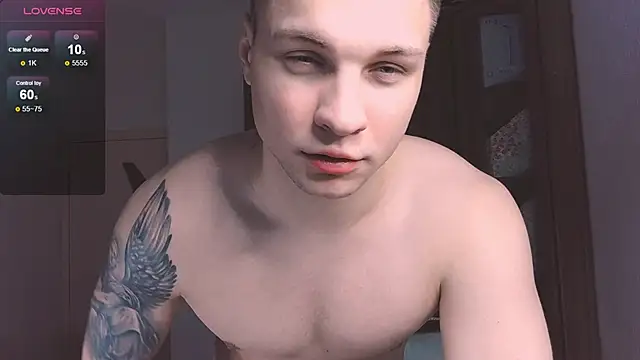 handsome guy01 online show from 13, 2, 2025