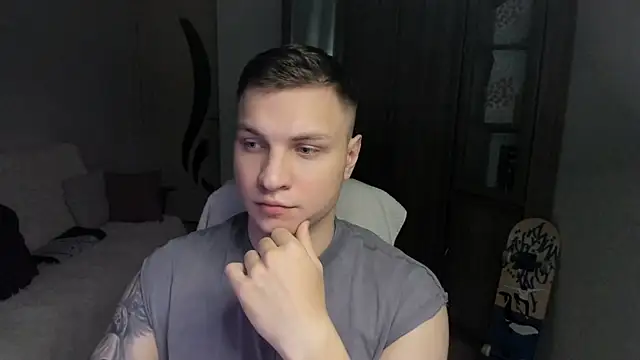 handsome guy01 online show from 8, 9, 2025