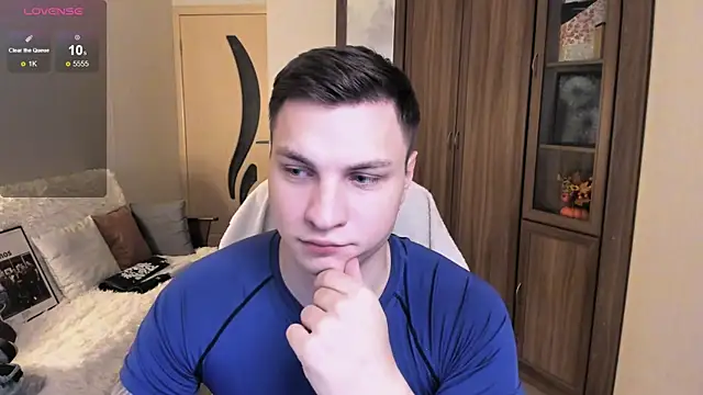 handsome guy01 online show from 30, 9, 2025