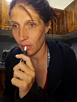 Lenchen  online show from 5, 4, 2026